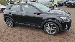 
										2017 kia Stonic 2, 1.6 Diesel full									