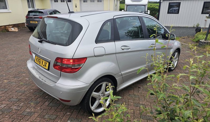 
								2011 Mercedes b180 cdi Auto Diesel full									