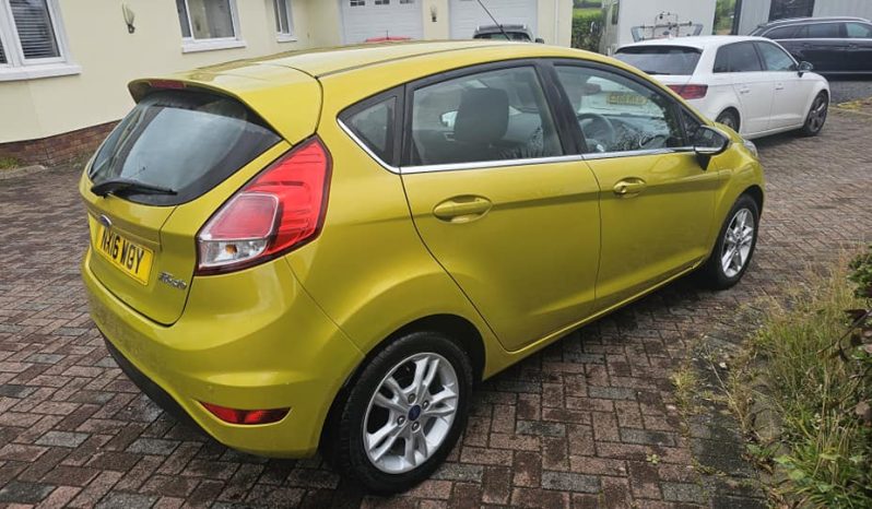 
								2016 Ford Fiesta Zetec 1.0 Petrol full									