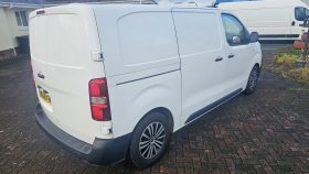 2018 Peugeot Expert L2H1 MWB Professional 115bhp 1.6 Diesel