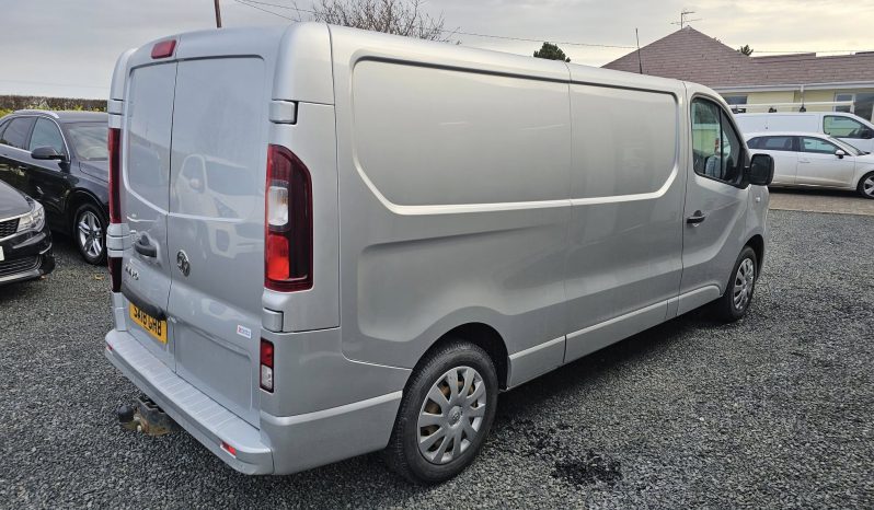 
								2018 Vauxhall Vivaro Sportive lwb 1.6 Diesel full									