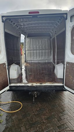 
										2019 Peugeot Boxer L3H2 2.2 Blue HDi Professional Van 140ps full									