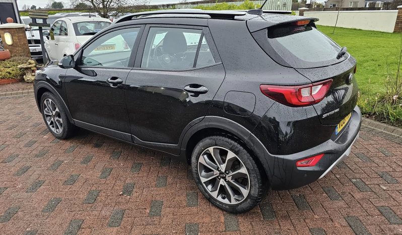 
								2017 Kia Stonic 2, 1.6 Diesel full									