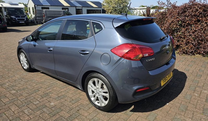
								2015 Kia ceed 1.6 Diesel full									