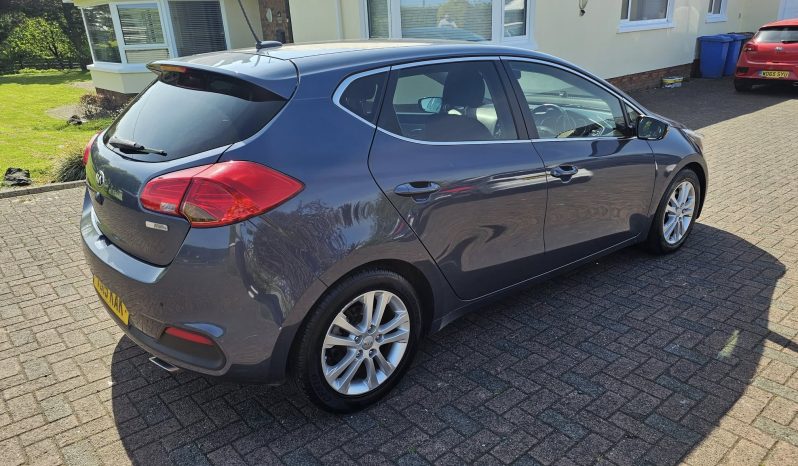 
								2015 Kia ceed 1.6 Diesel full									