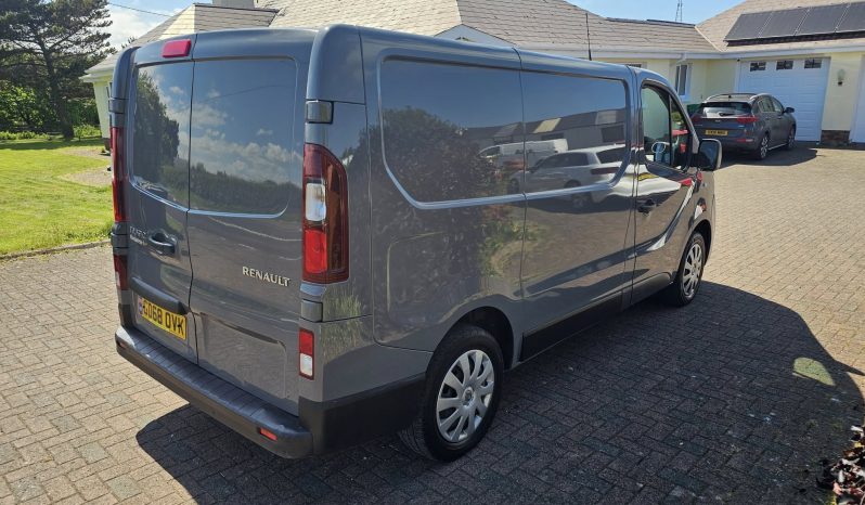 
								2019 Renault Trafic Business + 1.6 Diesel full									