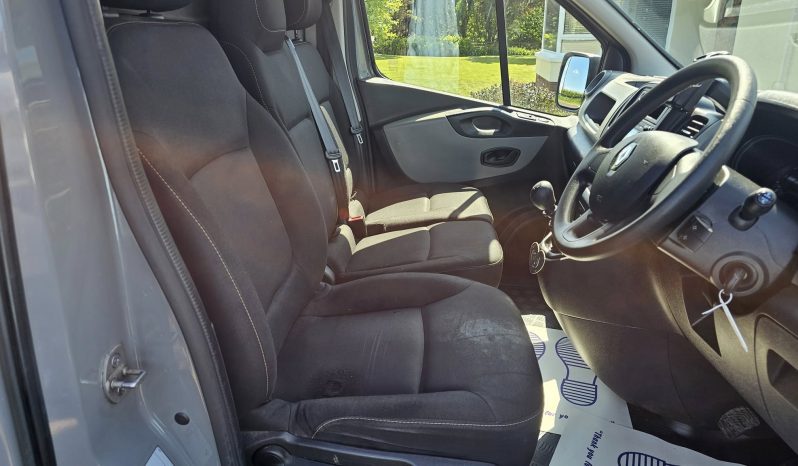 
								2019 Renault Trafic Business + 1.6 Diesel full									