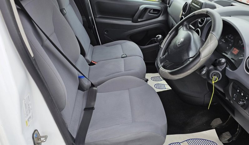
								2016 peugeot partner 1.6 diesel full									