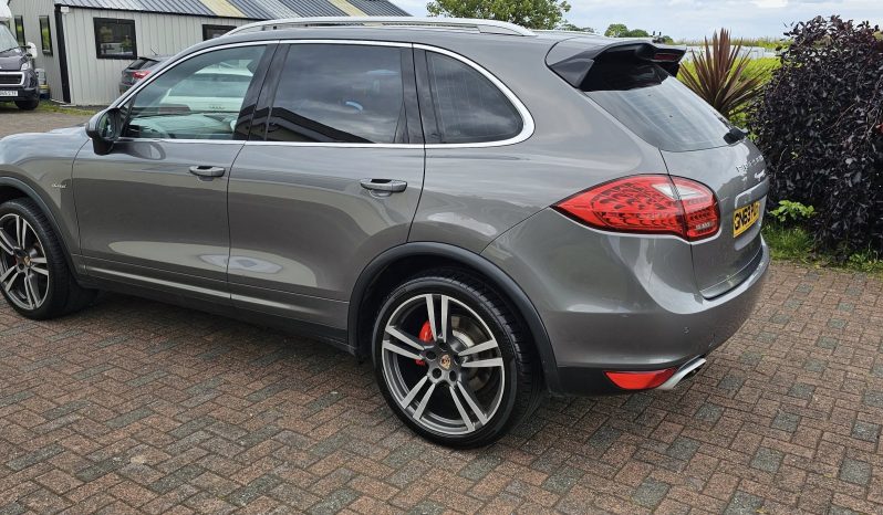 
								2013 Porsche Cayenne 3.0d Auto full									