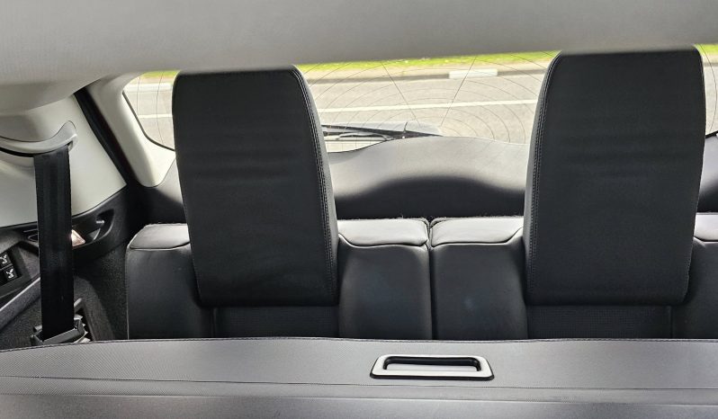 
								2016 Land-Rover Discovery 7 Seat 2.0d full									