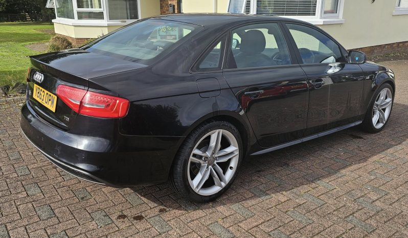 
								2013 Audi A4 Sline 2.0 Diesel Automatic full									