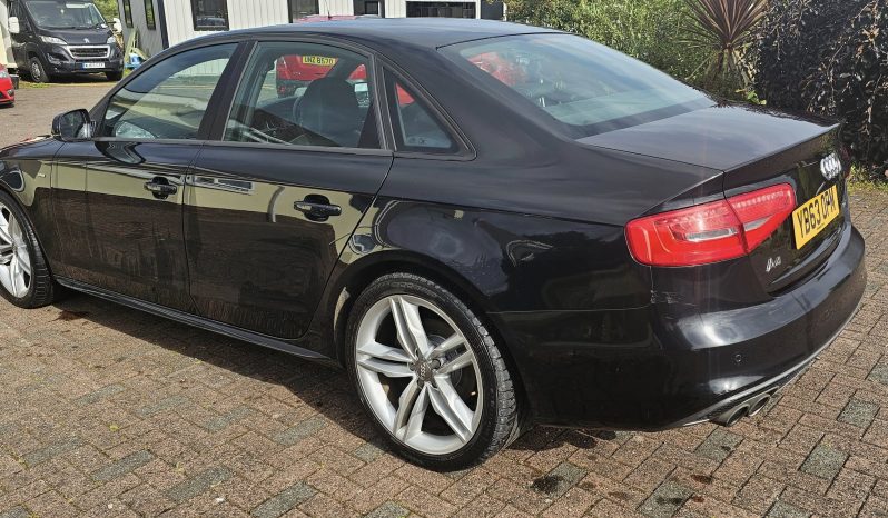 
								2013 Audi A4 Sline 2.0 Diesel Automatic full									
