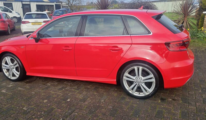 
								2015 Audi a3 s.line, 1.6 Diesel full									